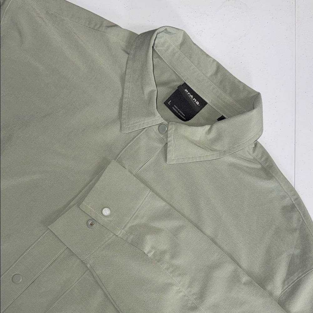 Prana Mens Long Sleeve Snap Front Shirt Sage Green Technical Outdoor Size L